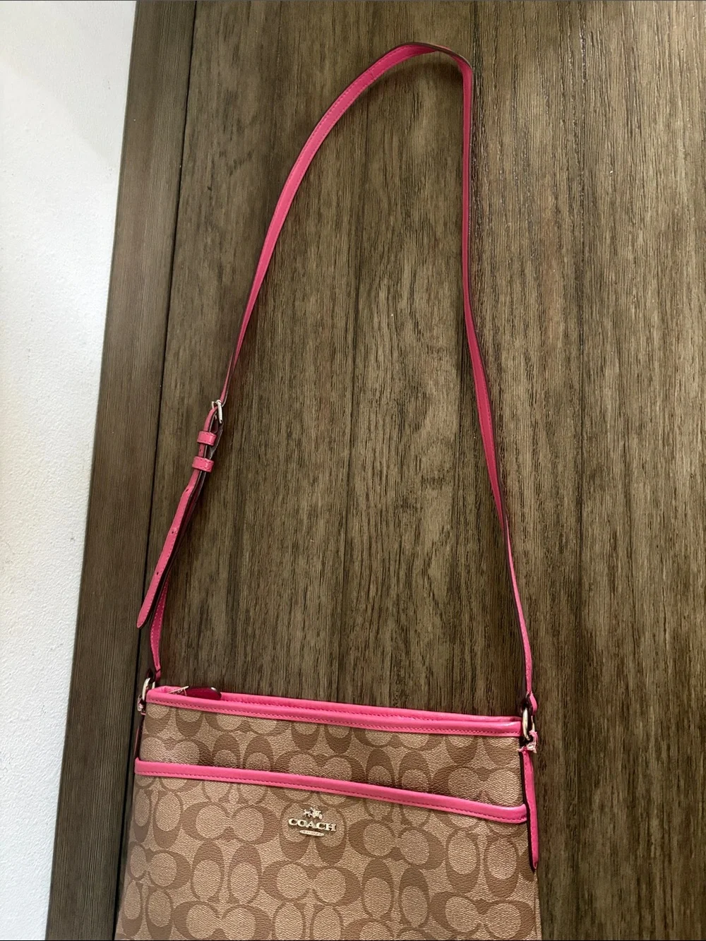[Coach] Signature File Adjustable Crossbody Coated Canvas Bag Purse Khaki/Pink - Picture 8 of 16